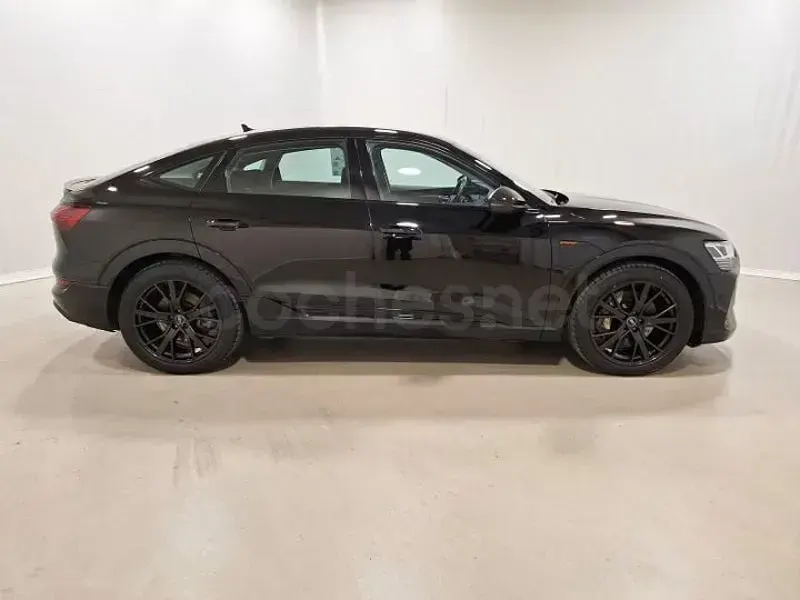 Usado Audi e-tron Sportback S-Line 300 kW (408 CV) 2022 Eléctrico SUV