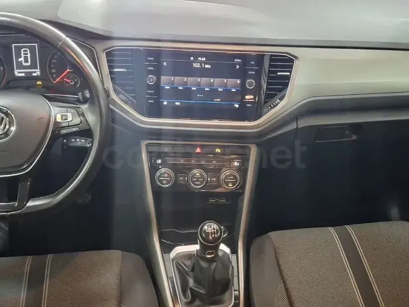 Usado VW T-Roc Advance 115 CV (84 kW) 2020 Blanco SUV