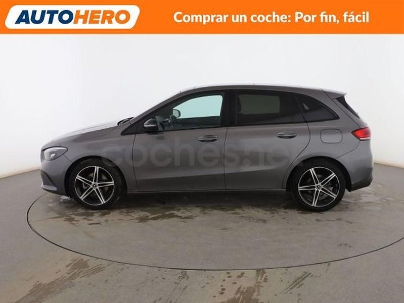 Usado Mercedes B180 Progressive 116 CV (85 kW) 2021 Gris Monovolumen