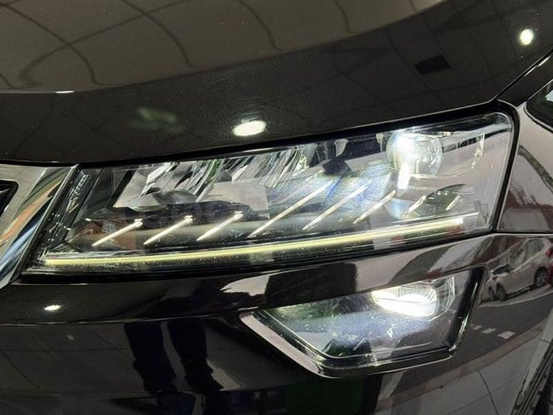 Usado Skoda Karoq Ambition 150 CV (110 kW) 2019 Negro SUV