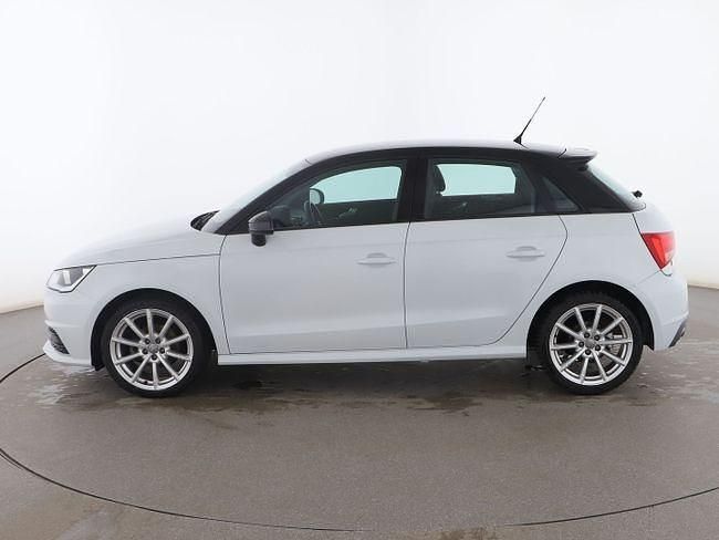 Usado Audi A1 Attraction 95 CV (69 kW) 2017 Blanco Utilitario