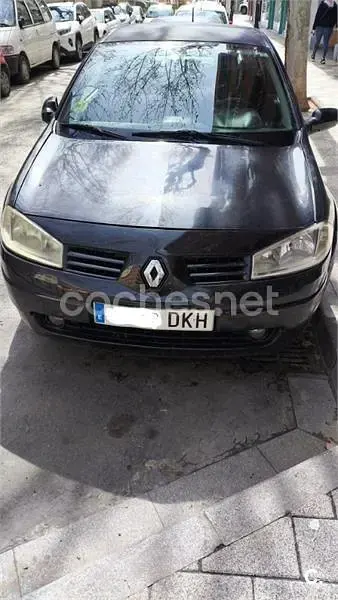 Usado Renault Mégane Expression 115 CV (84 kW) 2005 Negro Berlina