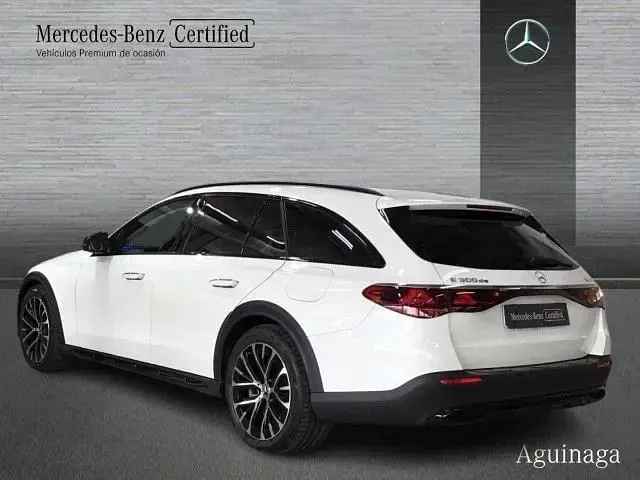 Usado Mercedes E300 313 CV (230 kW) 2026 Manufaktur blanco opalita brig