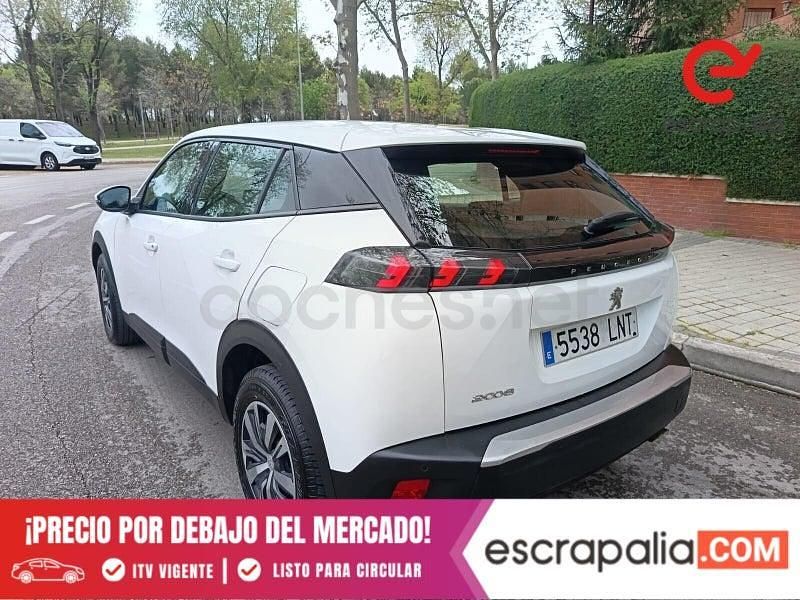 Usado Peugeot 2008 Active 110 CV (80 kW) 2021 Blanco SUV