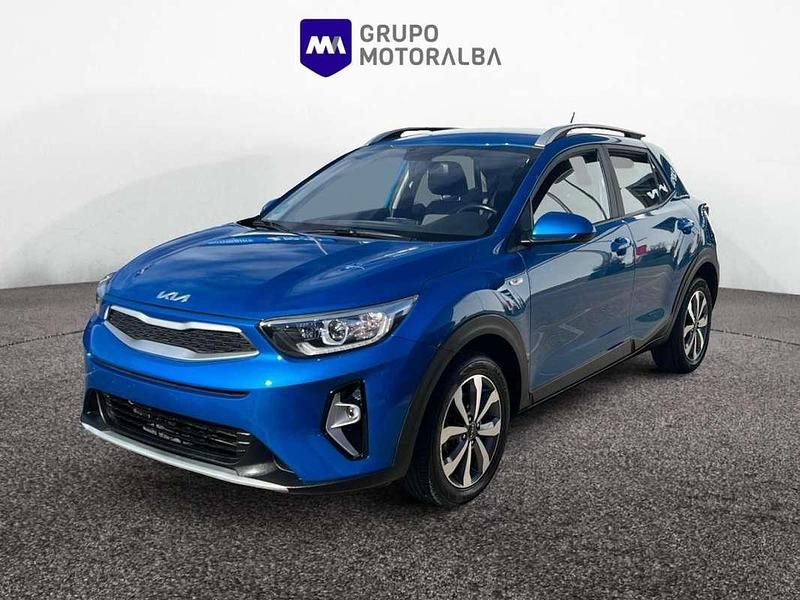 Usado Kia Stonic 84 CV (61 kW) 2022 Azul SUV