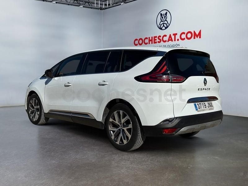 Usado Renault Espace Zen 160 CV (117 kW) 2016 Blanco Monovolumen