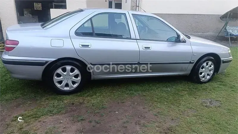 Usado Peugeot 406 110 CV (80 kW) 2000 Gris / plata Berlina