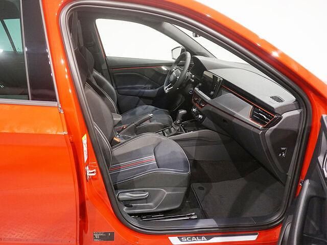 Usado Skoda 110 R Monte Carlo 150 CV (110 kW) 2025 Rojo Berlina