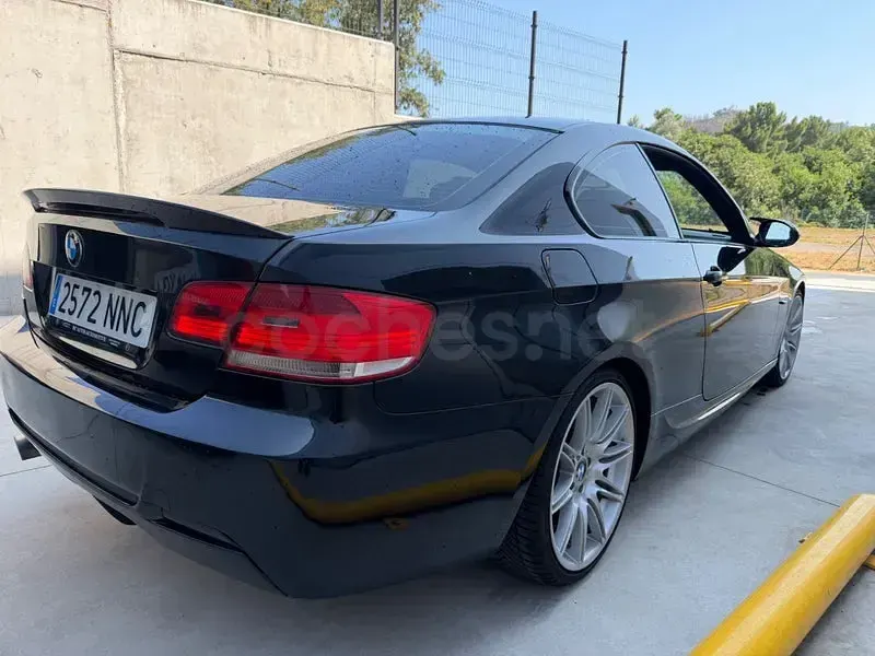 Usado BMW 320 177 CV (130 kW) 2009 Negro Coupe