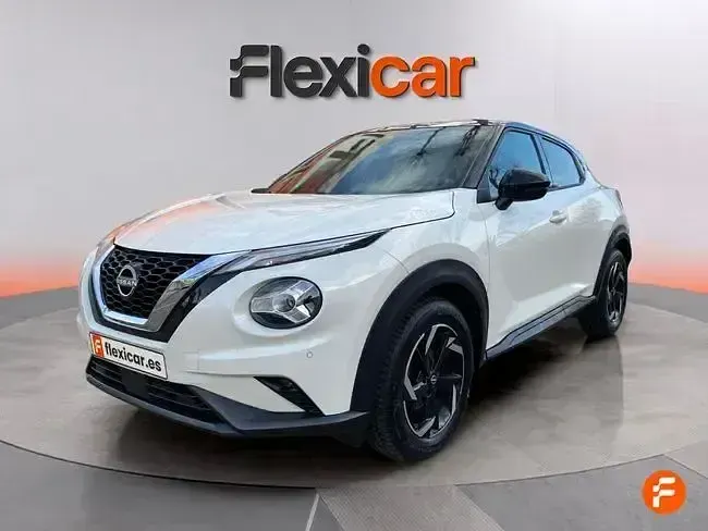 Käytetty Nissan Juke Acenta 114 HP (83 kW) 2024 Valkoinen Katumaasturi