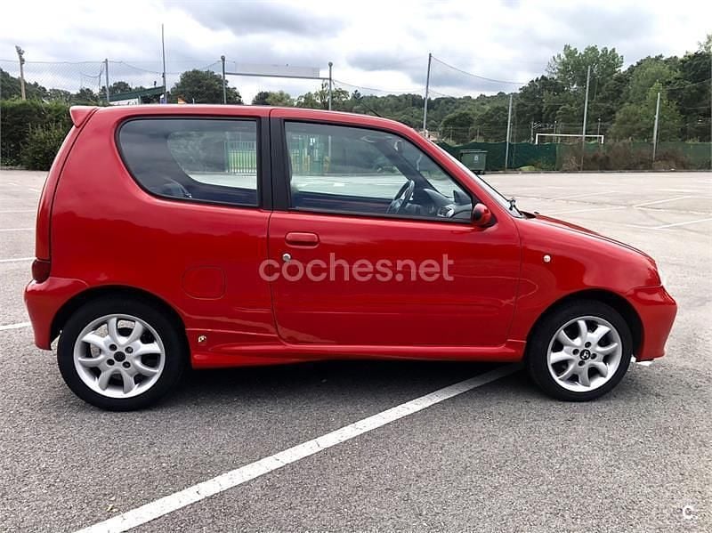 Rojo Usado 1998 Fiat Seicento Utilitario | 4999 € - Imagen 1/4