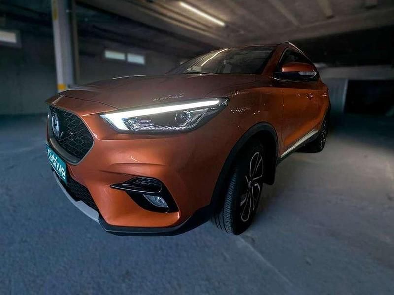 Usado MG ZS Luxury 106 CV (77 kW) 2023 Naranja SUV