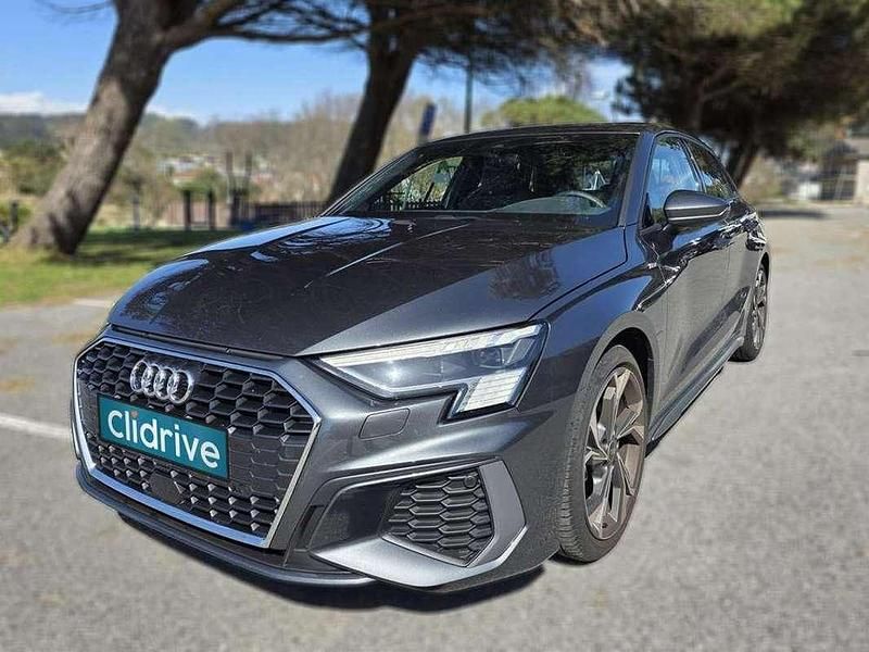 Usado Audi A3 Sportback Ambiente 150 CV (110 kW) 2024 Beige Utilitario