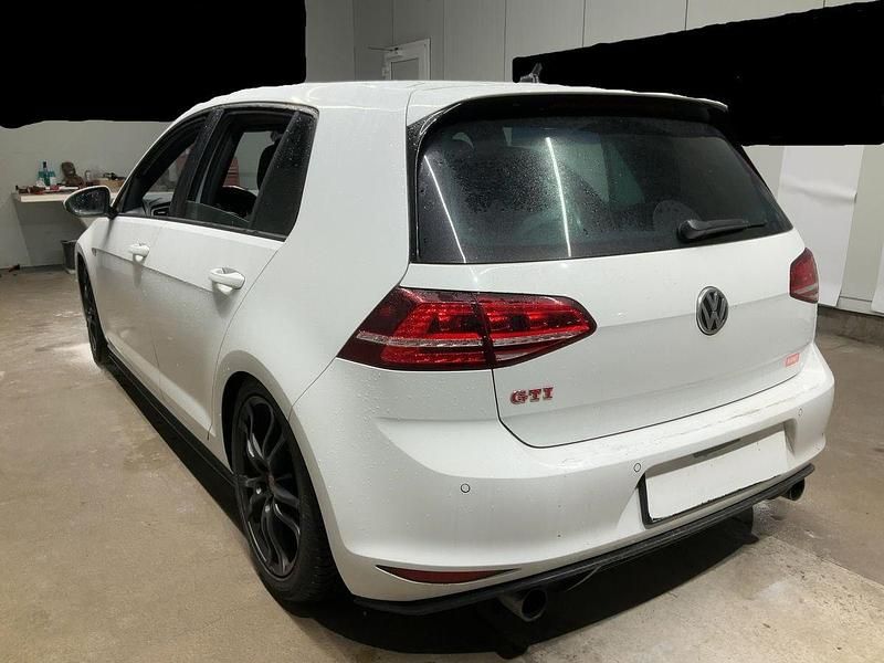 Usado VW Golf VII GTI 230 CV (169 kW) 2015 Blanco
