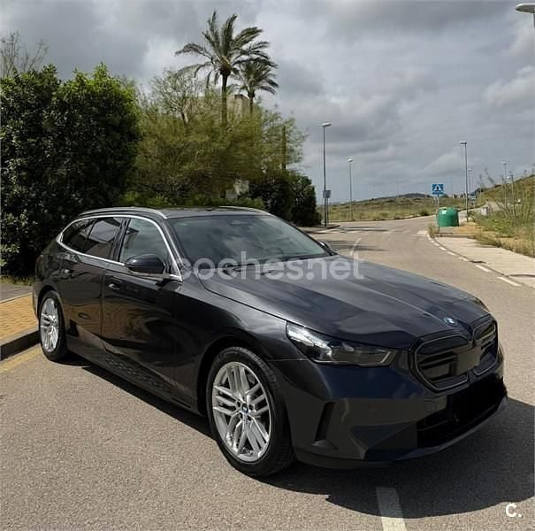 Usado BMW i5 250 kW (340 HP) 2024 Eléctrico Carrinha
