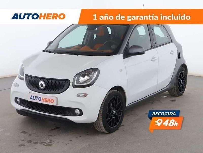 Blanco Usado 2017 Smart ForFour Basis Utilitario | 10.199 € (Un poco caro) - Imagen 1/3