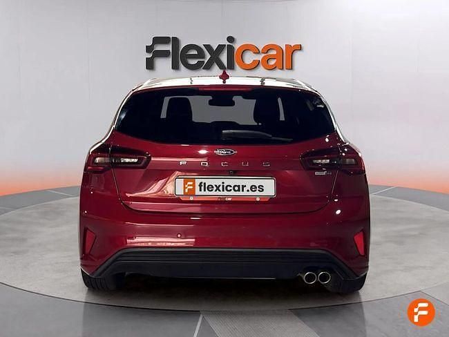Usado Ford Focus Active X 125 CV (91 kW) 2023 Rojo