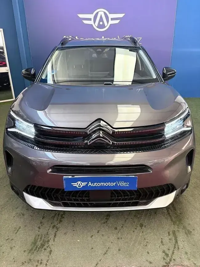 Usado Citroën C5 Aircross Shine 225 CV (165 kW) 2023 Gris / plata SUV