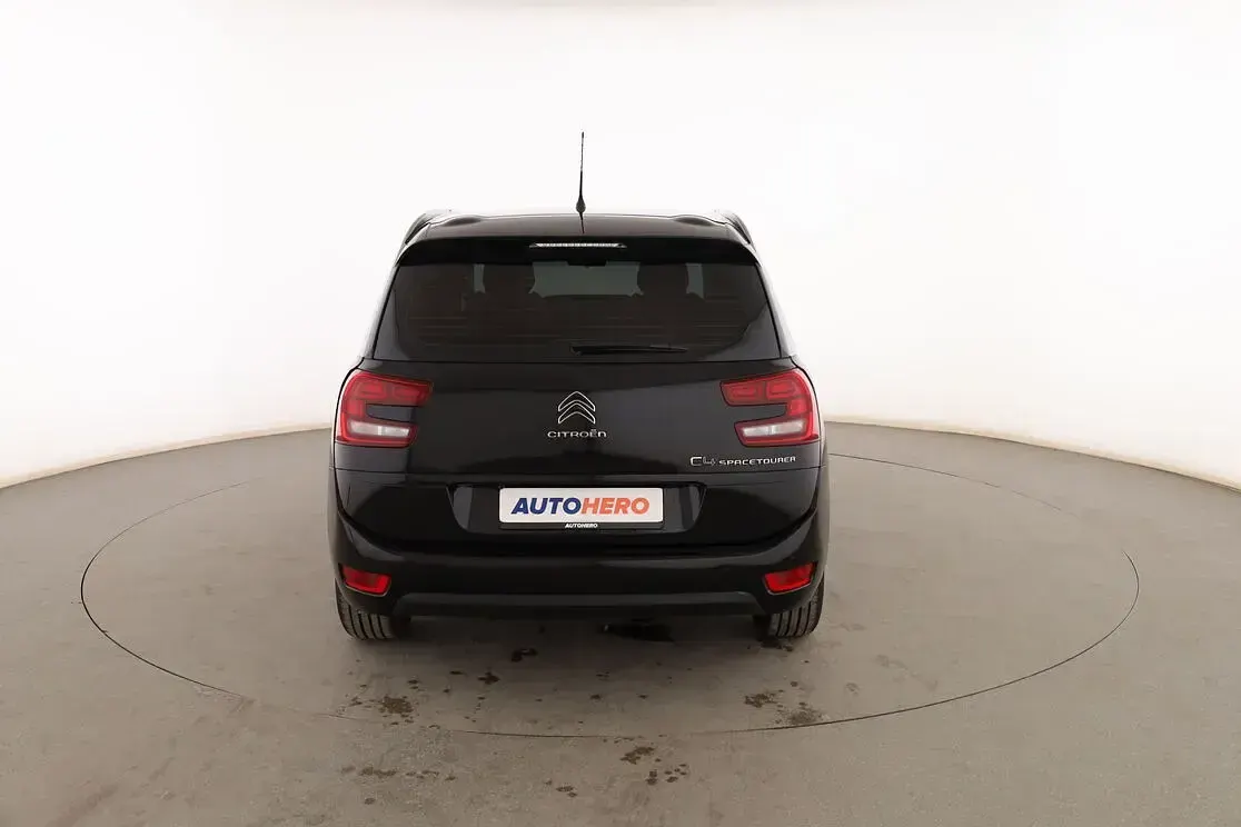 Usado Citroën C4 SpaceTourer 131 CV (96 kW) 2022 Negro Monovolumen
