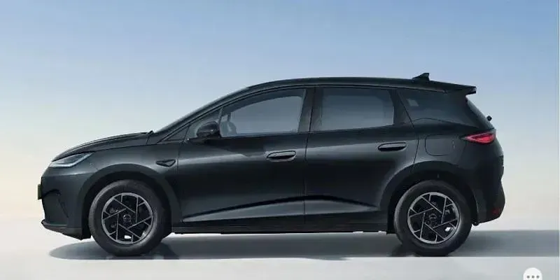 Nuevo BYD Dolphin Active 128 kW (175 CV) 2026 Negro Utilitario