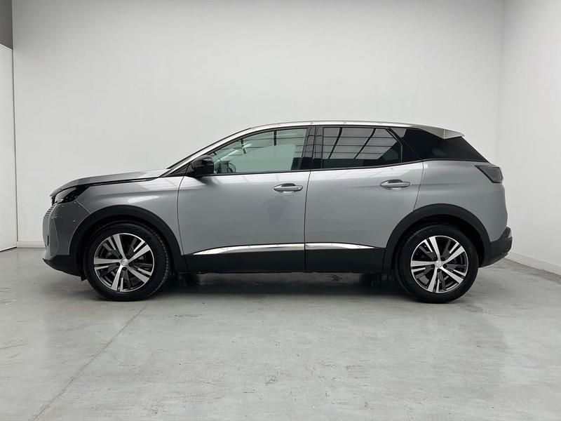 Usado Peugeot 3008 Allure 130 CV (95 kW) 2022 Gris SUV