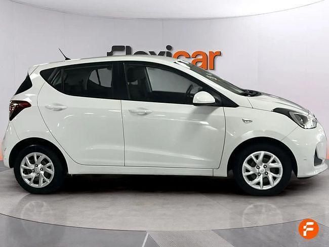 Usado Hyundai i10 GO! 66 CV (48 kW) 2018 Blanco Utilitario