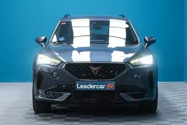Usado Cupra Formentor 204 CV (150 kW) 2021 Gris SUV