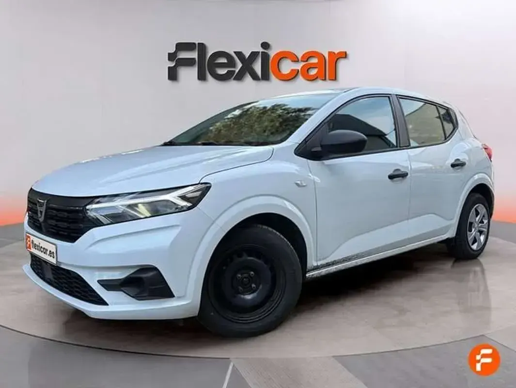 Usado Dacia Sandero Essentiel 91 CV (66 kW) 2022 Blanco Utilitario