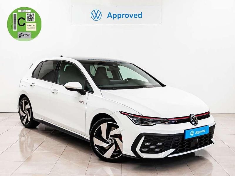 Blanco Usado 2024 VW Golf VIII GTI Utilitario | 39.790 € (Precio justo) - Imagen 1/4
