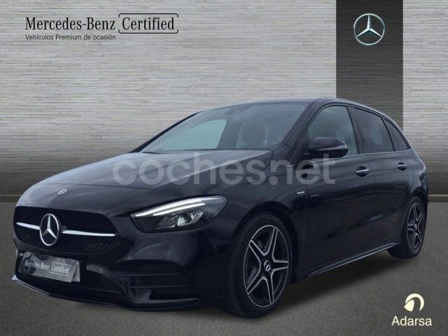 Negro Usado 2021 Mercedes B200 Monovolumen | 26.900 € (Un poco caro) - Imagen 1/4