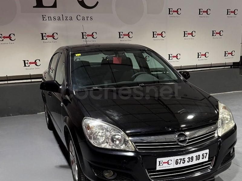 Usado Opel Astra Enjoy 115 CV (84 kW) 2008 Negro Berlina