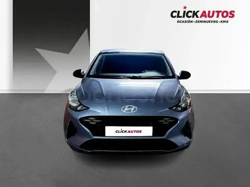 Usado Hyundai i10 67 CV (49 kW) 2024 Azul Utilitario