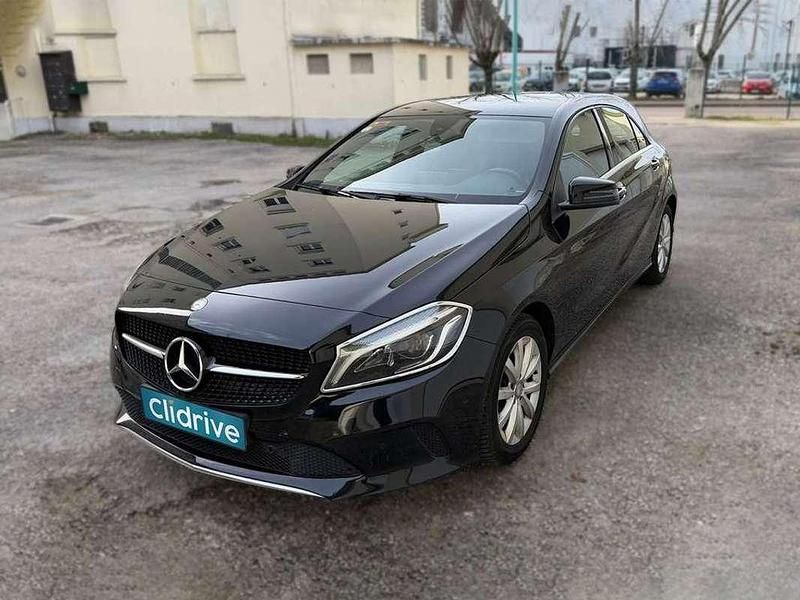 Usado Mercedes A220 Style 136 CV (100 kW) 2016 Negro Berlina