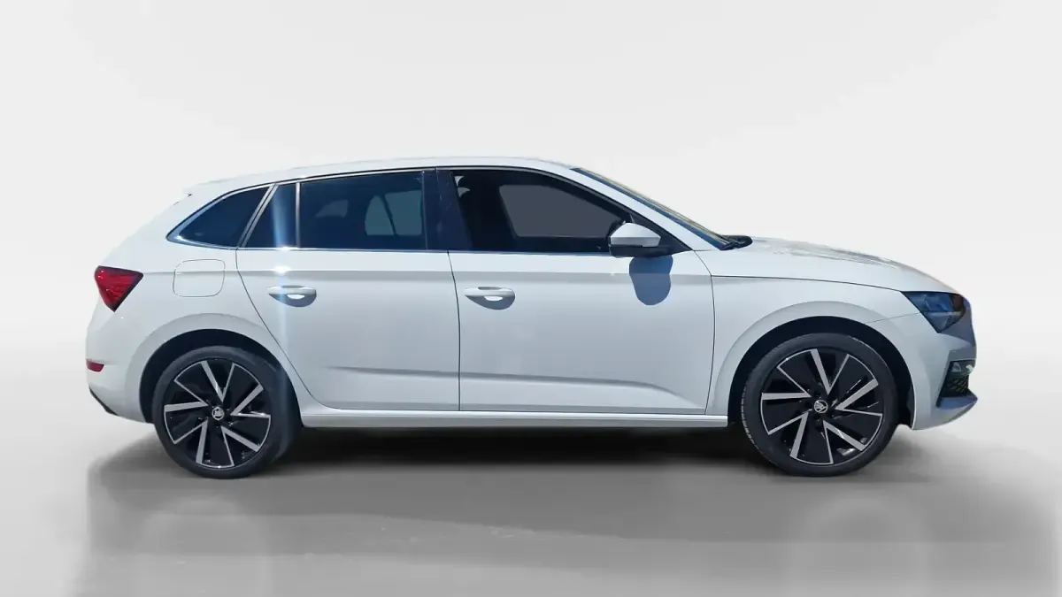 Usado Skoda 110 R Sport 110 CV (80 kW) 2023 Berlina