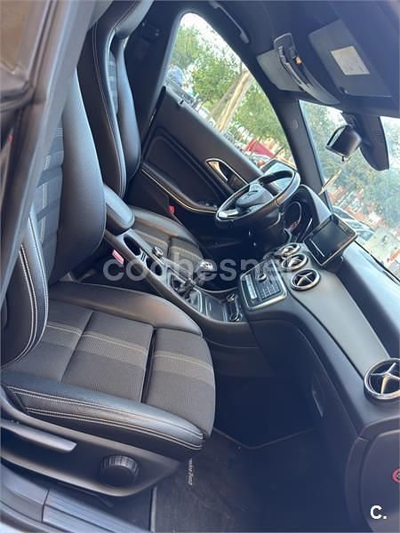 Usado Mercedes CLA200 136 CV (100 kW) 2017 Marrón Berlina