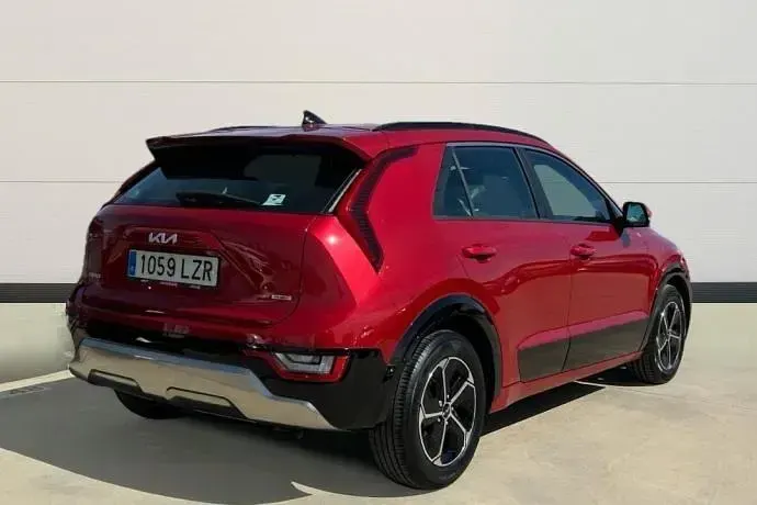 Usado Kia e-Niro 135 kW (184 CV) 2022 Rojo SUV