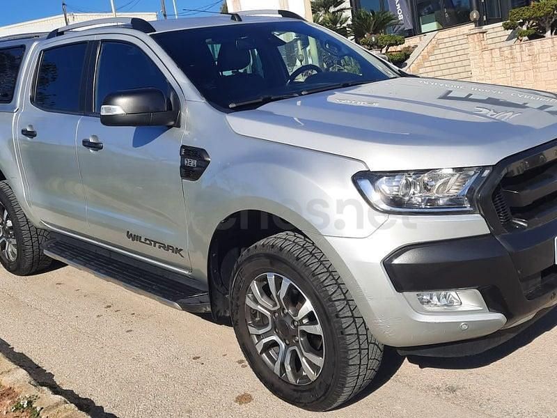 Usado Ford Ranger Wildtrack 200 CV (147 kW) 2018 Gris / plata Recogida