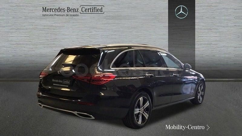 Usado Mercedes C300e Avantgarde 313 CV (230 kW) 2024 Gris grafito Familiar