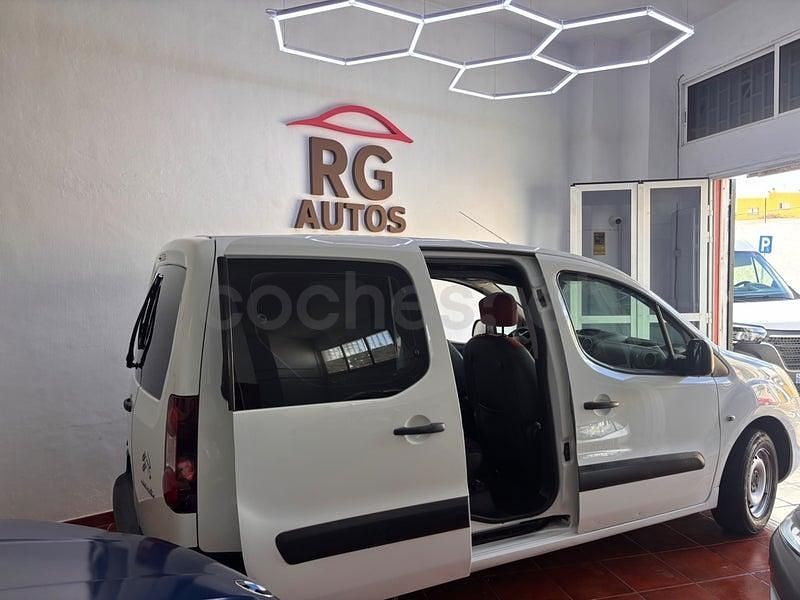 Usado Citroën Berlingo Feel 75 CV (55 kW) 2018 Blanco Monovolumen