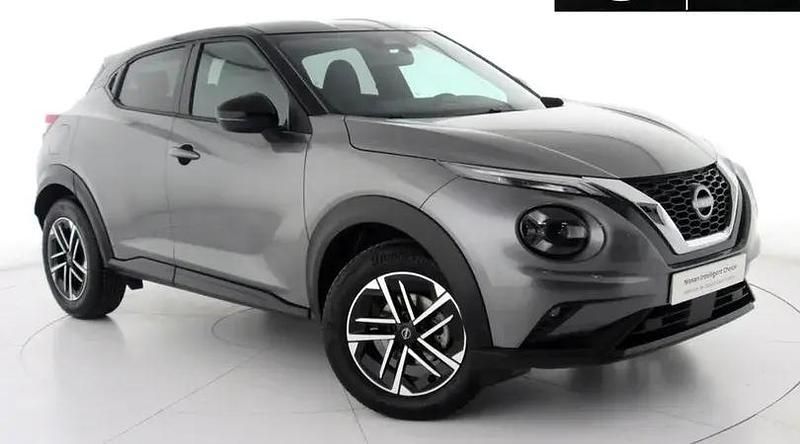 Usado Nissan Juke N-Connecta 114 CV (83 kW) 2025 Skyline grey  negro SUV