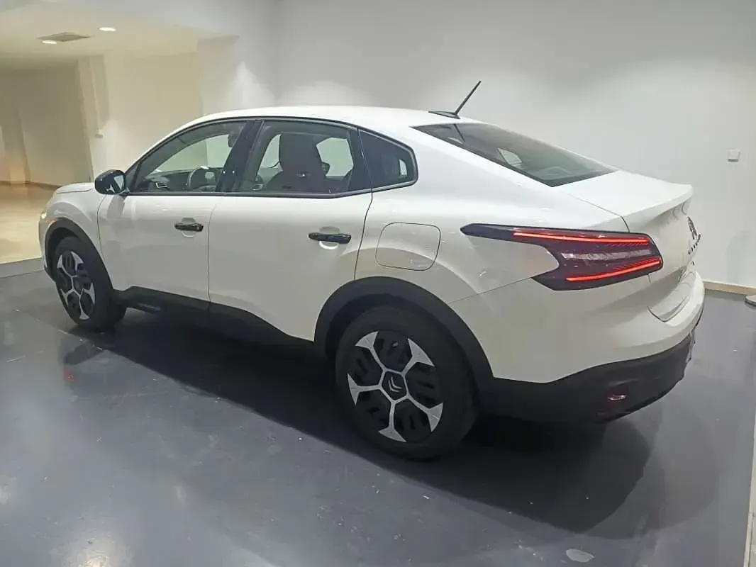Usado Citroën C4 X 136 CV (100 kW) 2025 Blanco SUV