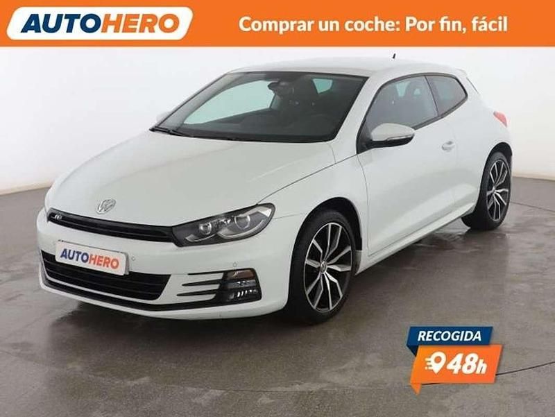 Usado VW Scirocco R-line 125 CV (91 kW) 2018 Blanco Coupe