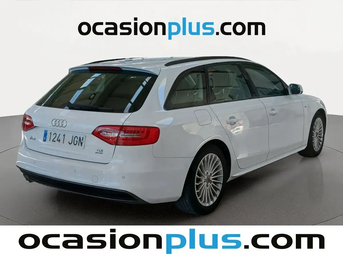 Usado Audi A4 S-Line 163 CV (119 kW) 2015 Blanco Familiar