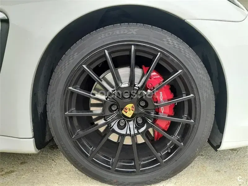 Usado Porsche Panamera 299 CV (219 kW) 2012 Blanco Utilitario