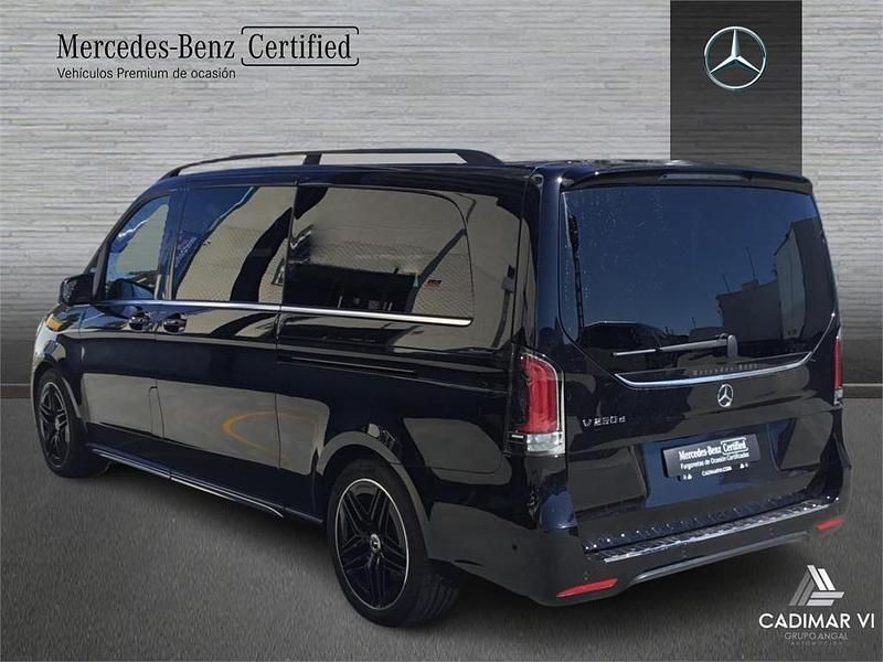 Usado Mercedes V250 Avantgarde 190 CV (139 kW) 2025 Negro Monovolumen