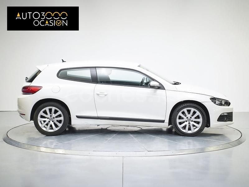 Usado VW Scirocco 170 CV (125 kW) 2010 Blanco Coupe