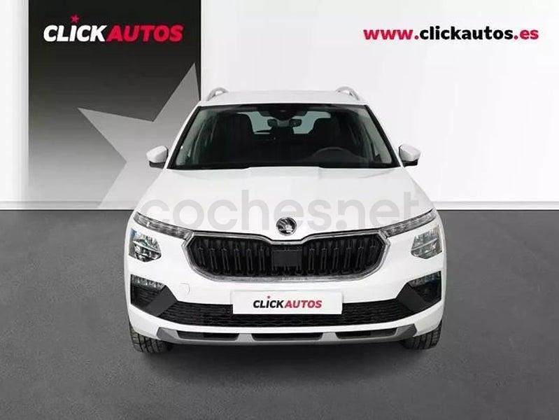 Usado Skoda Kamiq Selection 95 CV (69 kW) 2025 Blanco SUV