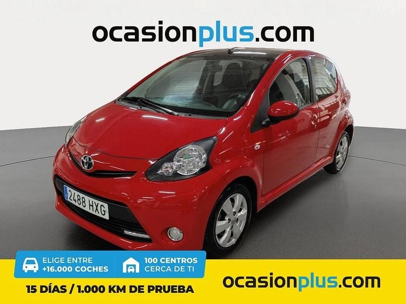 Rojo Usado 2014 Toyota Aygo City Utilitario | 8490 € (Buen precio) - Imagen 1/4
