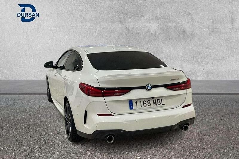 Usado BMW 218 Comfort Edition 151 CV (111 kW) 2022 Blanco Coupe