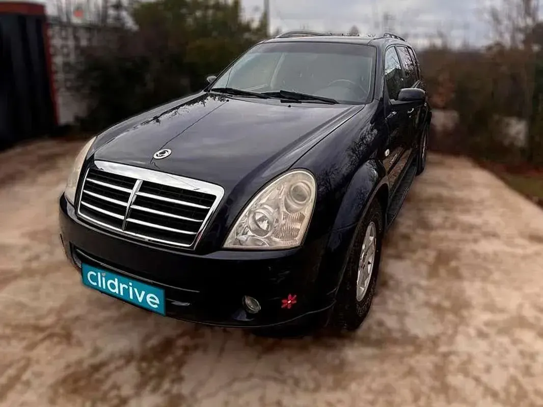 Usado SsangYong Rexton Limited 165 CV (121 kW) 2009 Azul SUV